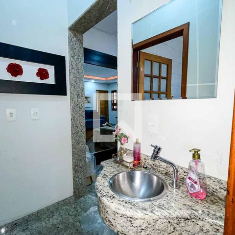 Casa à venda com 160m², 3 quartos e 3 vagasLavabo 