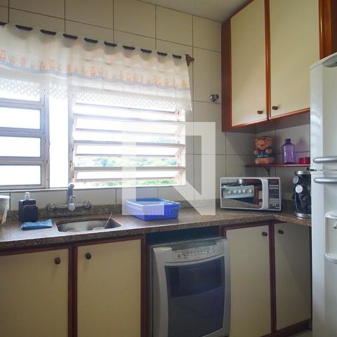 Casa à venda com 273m², 4 quartos e 2 vagasCozinha