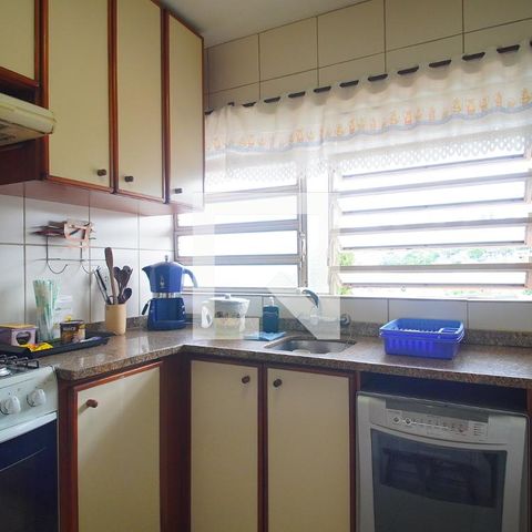 Casa à venda com 273m², 4 quartos e 2 vagasCozinha