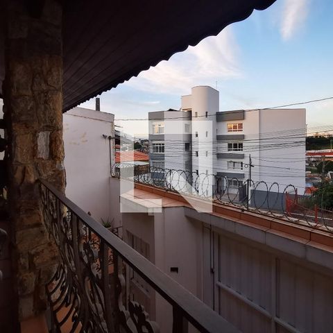 Casa à venda com 280m², 3 quartos e 3 vagas Casa à venda com 280m², 3 quartos e 3 vagasVaranda da Sala
