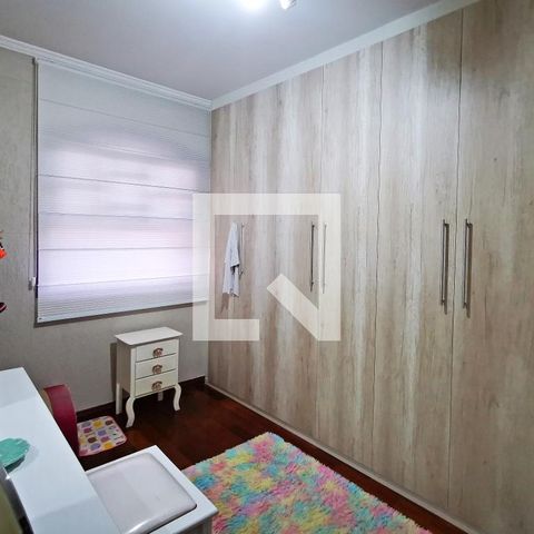 Casa à venda com 280m², 3 quartos e 3 vagas Casa à venda com 280m², 3 quartos e 3 vagasQuarto 2