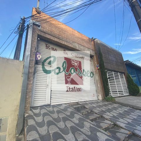 Casa à venda com 50m², 1 quarto e 1 vaga Casa à venda com 50m², 1 quarto e 1 vagaFachada