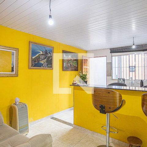 Casa à venda com 50m², 1 quarto e 1 vaga Casa à venda com 50m², 1 quarto e 1 vagaSala