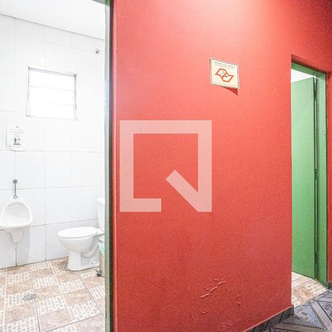 Casa à venda com 50m², 1 quarto e 1 vaga Casa à venda com 50m², 1 quarto e 1 vagaSalão comercial