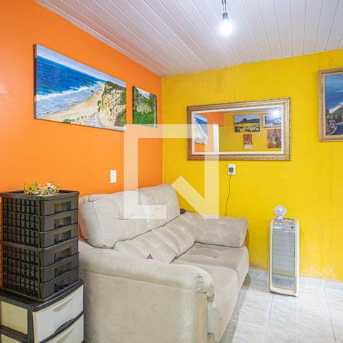 Casa à venda com 50m², 1 quarto e 1 vaga Casa à venda com 50m², 1 quarto e 1 vagaSala