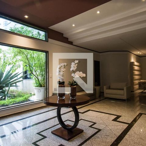 Apartamento à venda com 242m², 4 quartos e 4 vagasÁrea de Serviço
