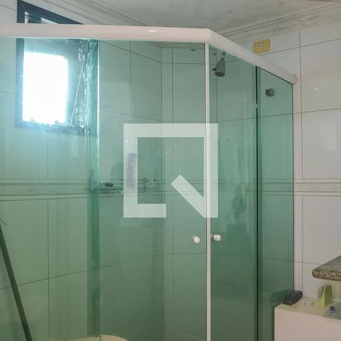 Apartamento à venda com 242m², 4 quartos e 4 vagasBanheiro da Suíte