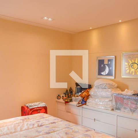 Apartamento à venda com 242m², 4 quartos e 4 vagasQuarto 3 - Suíte
