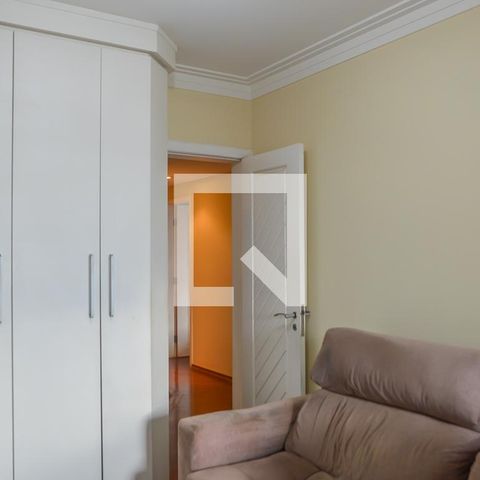 Apartamento à venda com 242m², 4 quartos e 4 vagasQuarto Suíte