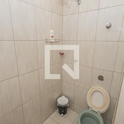 Casa à venda com 360m², 4 quartos e 4 vagasBanheiro sa suite