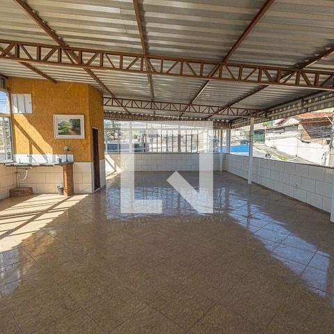 Casa à venda com 360m², 4 quartos e 4 vagasTerraço