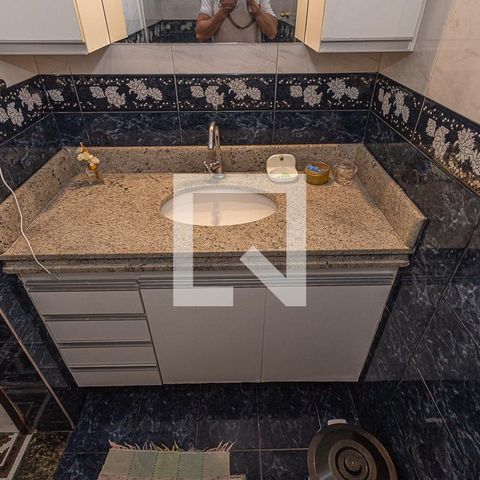 Casa à venda com 360m², 4 quartos e 4 vagasBanheiro da suite