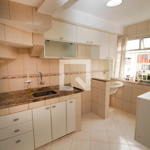 Apartamento à venda com 60m², 2 quartos e 2 vagas Apartamento à venda com 60m², 2 quartos e 2 vagasCozinha