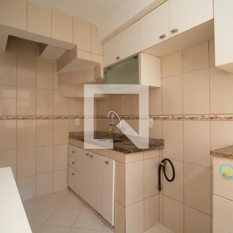 Apartamento à venda com 60m², 2 quartos e 2 vagas Apartamento à venda com 60m², 2 quartos e 2 vagasCozinha