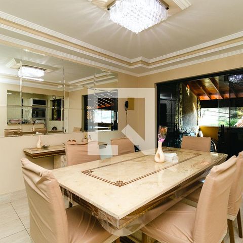 Casa à venda com 300m², 4 quartos e 3 vagasSala de Jantar