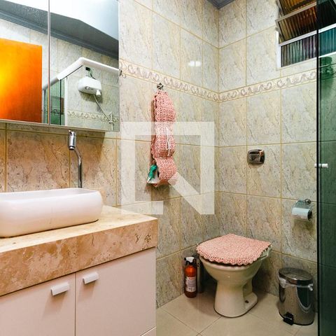 Casa à venda com 300m², 4 quartos e 3 vagasBanheiro da Suíte 3