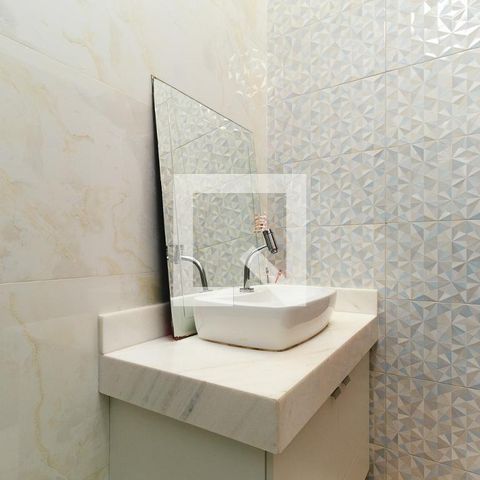 Casa à venda com 300m², 4 quartos e 3 vagasBanheiro da Suíte
