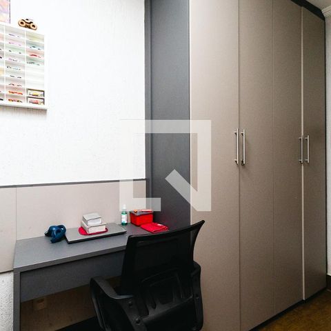 Casa à venda com 300m², 4 quartos e 3 vagasQuarto 2