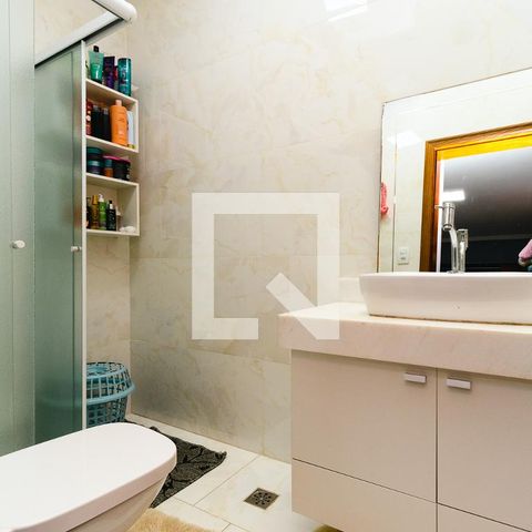 Casa à venda com 300m², 4 quartos e 3 vagasBanheiro da Suíte
