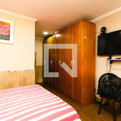 Casa à venda com 300m², 4 quartos e 3 vagasQuarto 3 - Suíte