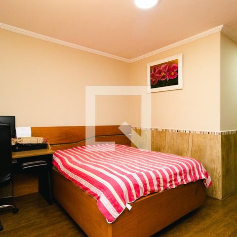 Casa à venda com 300m², 4 quartos e 3 vagasQuarto 3 - Suíte