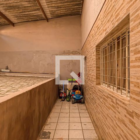 Casa à venda com 149m², 3 quartos e 2 vagasGaragem