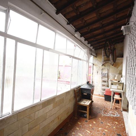 Casa à venda com 91m², 3 quartos e sem vagaVaranda