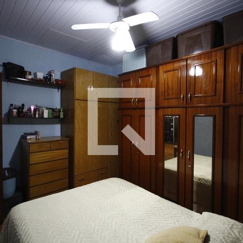 Casa à venda com 91m², 3 quartos e sem vagaSuíte