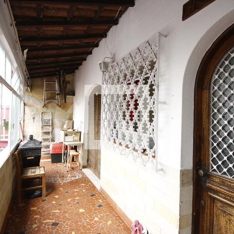 Casa à venda com 91m², 3 quartos e sem vagaVaranda