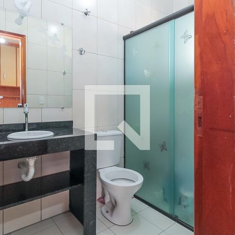 Casa à venda com 125m², 3 quartos e 4 vagas Casa à venda com 125m², 3 quartos e 4 vagasBanheiro da Suíte