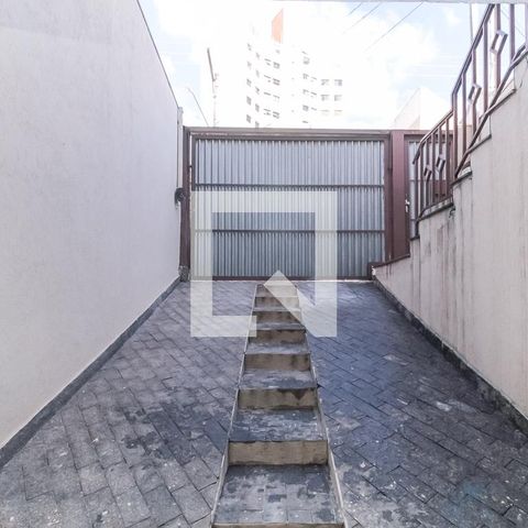 Casa à venda com 125m², 3 quartos e 4 vagas Casa à venda com 125m², 3 quartos e 4 vagasGaragem