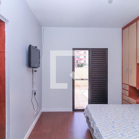 Casa à venda com 125m², 3 quartos e 4 vagas Casa à venda com 125m², 3 quartos e 4 vagasSuíte
