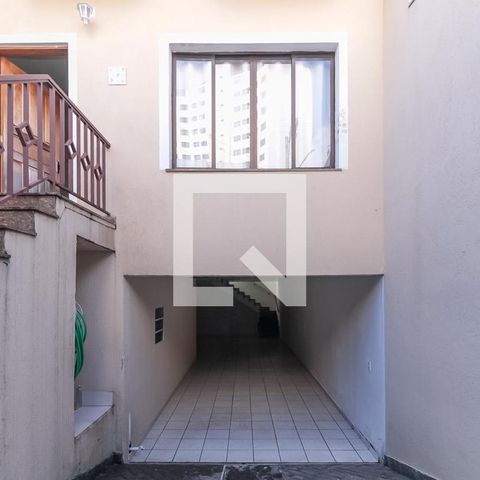 Casa à venda com 125m², 3 quartos e 4 vagas Casa à venda com 125m², 3 quartos e 4 vagasGaragem