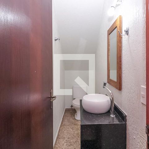 Casa à venda com 125m², 3 quartos e 4 vagas Casa à venda com 125m², 3 quartos e 4 vagasBanheiro 2
