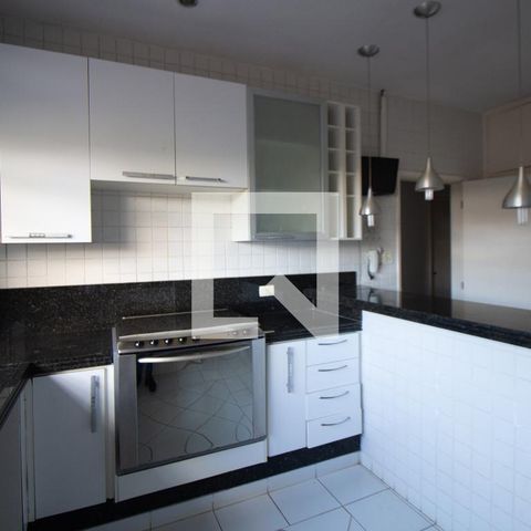Casa à venda com 350m², 5 quartos e 10 vagasCozinha