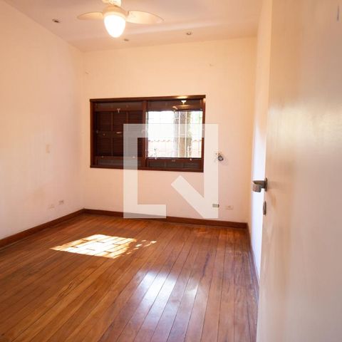 Casa à venda com 350m², 5 quartos e 10 vagasQuarto 2