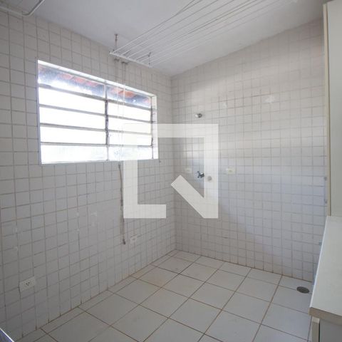 Casa à venda com 350m², 5 quartos e 10 vagasÁrea de Serviço