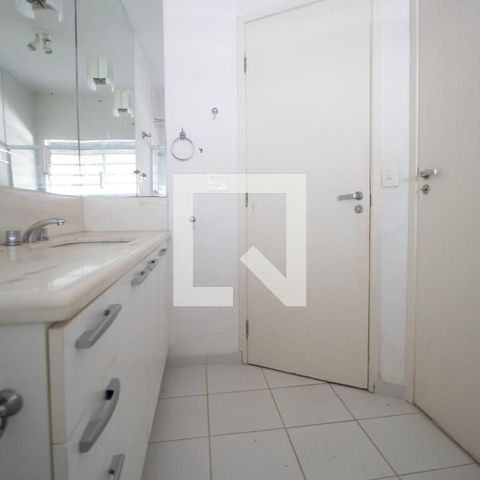 Casa à venda com 350m², 5 quartos e 10 vagasBanheiro