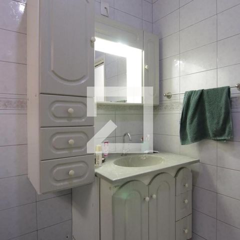 Casa à venda com 158m², 4 quartos e 2 vagasBanheiro