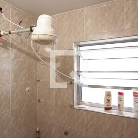 Casa à venda com 158m², 4 quartos e 2 vagasBanheiro
