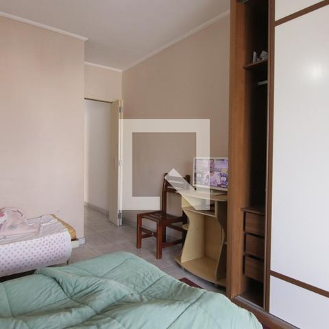 Casa à venda com 158m², 4 quartos e 2 vagasQuarto 3
