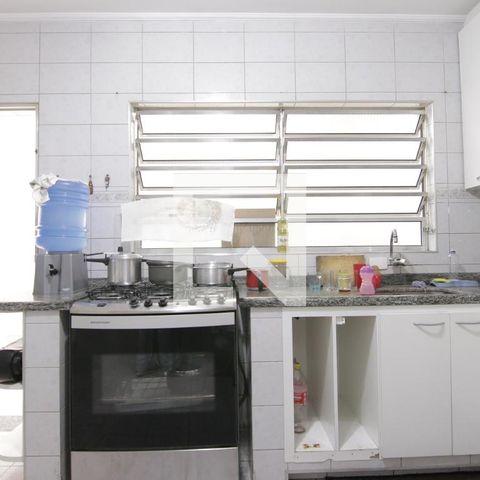 Casa à venda com 158m², 4 quartos e 2 vagasCozinha