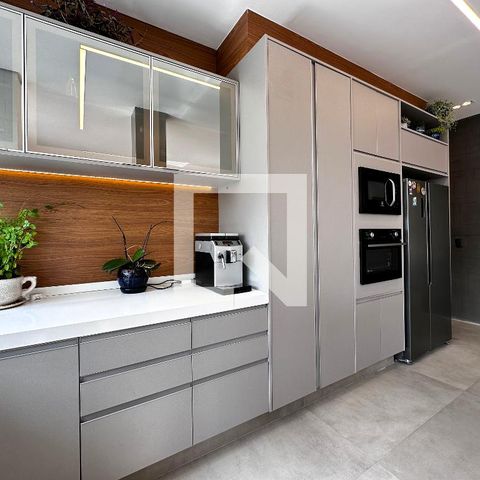 Apartamento à venda com 157m², 3 quartos e 2 vagasCozinha