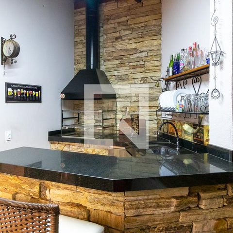 Casa à venda com 180m², 2 quartos e 4 vagasEspaço gourmet