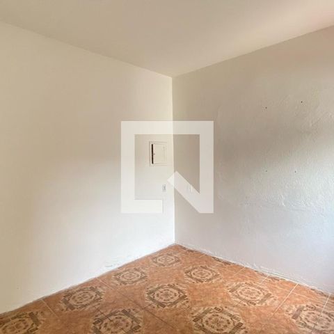 Casa à venda com 35m², 1 quarto e sem vagaQuarto 