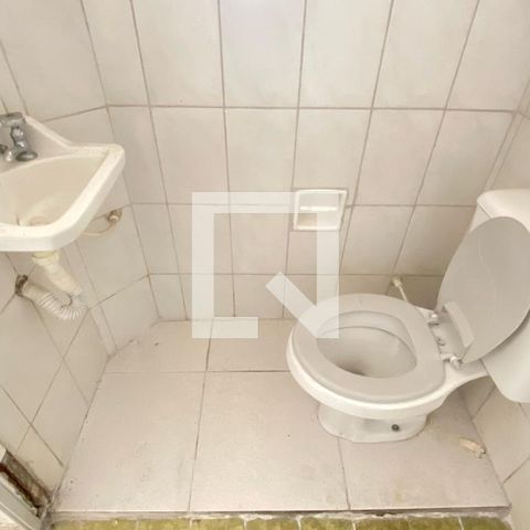 Casa à venda com 35m², 1 quarto e sem vagaBanheiro 