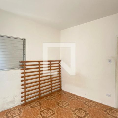 Casa à venda com 35m², 1 quarto e sem vagaQuarto 