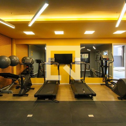 Apartamento à venda com 43m², 2 quartos e sem vagaAcademia