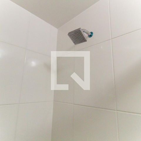 Apartamento à venda com 43m², 2 quartos e sem vagaBanheiro