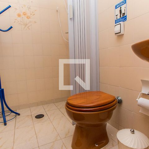 Casa à venda com 500m², 4 quartos e 3 vagasBanheiro de Serviço